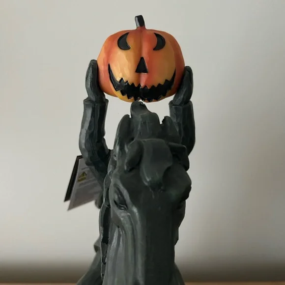 Halloween Spooky Night Sleepy Hollow Headless Horseman Large 18” Light Up Decor - Picture 12 of 13